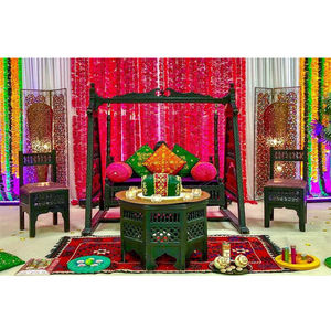 Columpio de madera Vintage para boda Sangeet Teca antigua Madera tallada Columpio DE BODA Ceremonia Sangeet Boda Teca Madera Jhula Reino Unido - Product Image 1