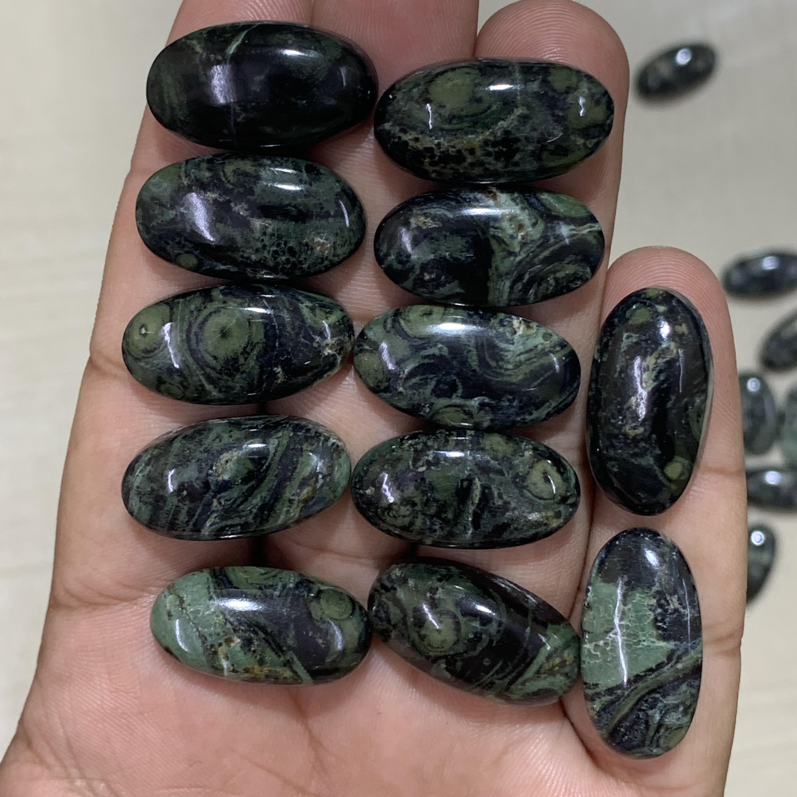 สีเขียว