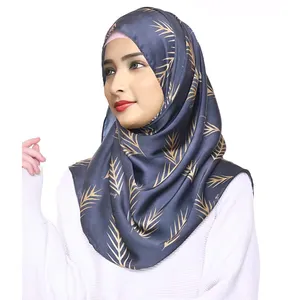 가을과 겨울 일반 직조 폴리 에스터 SoSatin 단색 이슬람 Hijab 스카프 여성