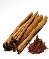 Cassia-Zimtstangen zum Niedrigsten Preis und in Bester Qualität aus Vietnamesischer Fabrik für Gewürze und Kräuter. Kontaktieren Sie den Lieferanten Herr Henry +84 368591192