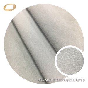 Tissu en nylon FDY 77 et élasthanne 23, toucher lisse, légèrement brillant, pour sous-vêtements - Product Image 5