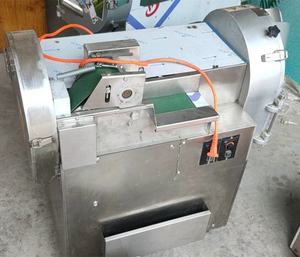 Cortadora de verduras de doble cabezal con cinta transportadora Tamaño de corte ajustable - Product Image 2