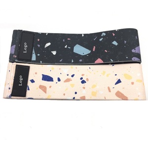 Banda deportiva antideslizante con Logo personalizado para mujer, banda de resistencia para ejercicio de glúteos y cadera - Product Image 5