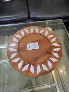 Plateau en bois de nacre incrusté de coquillages de taille personnalisée plateau de service vadrouille pour la maison et la nourriture incrustation en plastique de style traditionnel indien - Product Image 2