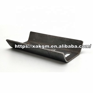 Thanh <span class=keywords><strong>profile</strong></span> chữ <span class=keywords><strong>U</strong></span> thép cacbon nhẹ cán nguội mạ kẽm theo tiê<span class=keywords><strong>u</strong></span> chuẩn ASTM, <span class=keywords><strong>u</strong></span>ốn, cắt, hàn, xây dựng, đục lỗ XAK - Product Image 2