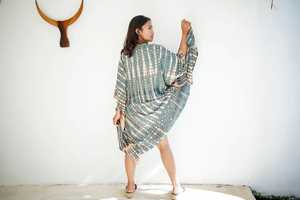 2022 nuovo Kimono Sexy blu Tie Dye da donna estivo da spiaggia abito con cintura naturale copricostumi da spiaggia - Product Image 5