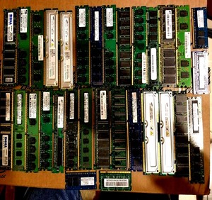 Mémoire RAM DDR3 ECC de récupération de qualité supérieure pour ordinateur de bureau – Idéale pour le recyclage de l'or - Product Image 1
