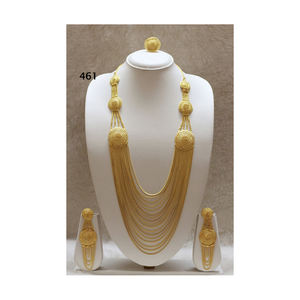 Conjunto de collar y joyería bañados en oro africano de último diseño - Product Image 1