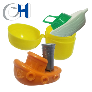 Alta calidad estilo 40mm de plástico amarillo submarino figura juguetes de huevo - Product Image 4