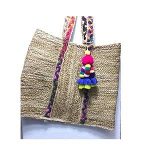 Bolso de mano de yute grande para mujer, bolsa de mano de playa con pompón de borla de la India, hecho a mano, GF-BG201112 al por mayor - Product Image 3
