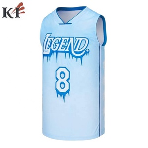 Tenue de basketball pour hommes : Débardeur court et short cycliste, personnalisable pour équipe, style cheerleading, deux pièces, sublimation, respirant, séchage rapide - Product Image 3