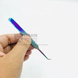 Pince à cils personnalisée professionnelle de haute qualité droite pointue arc-en-ciel Multi Plasma Volume durable en acier inoxydable - Product Image 5