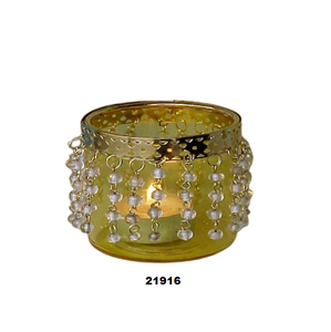 Portavelas votivo de latón y vidrio amarillo con cuentas para decoración de fiestas y eventos de boda en casa - Product Image 1