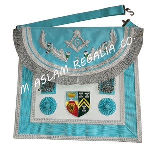 Tablier cuisine Master, Grand tablier écossais avec broderie en couronne - Product Image 3