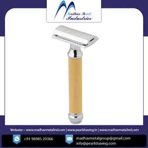 Rasoir de sécurité double tranchant réglable en laiton massif avec lames en acier inoxydable pour usage professionnel en salon de coiffure masculin - Product Image 3