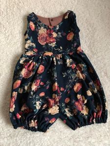 NEW--BEAUTIFUL COTON IMPRIMÉ FABRIC--STYLISH---ROMPER--DRESS POUR BÉBÉ et son personnaliser dans n'importe quelle taille et couleur @ 2021 - Product Image 2