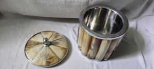 Cubo de hielo de cuerno e incrustaciones de cuerno desnudo en cubo de hielo de forma redonda de acero inoxidable con uso de artículos de fiesta para tapa - Product Image 3