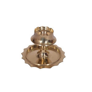 Arrivée fraîche vente chaude porte-bâton d'encens en laiton en gros brûleur d'encens en laiton doré brûleur d'encens Antique en laiton - Product Image 1