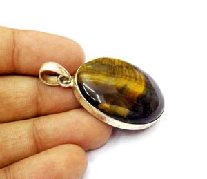 Hermoso Colgante de Coral Rojo con Baño de Rodio/Plata, Estilo Bohemio para Joyería de Boda, Nueva Llegada para el Día de Navidad - Product Image 2