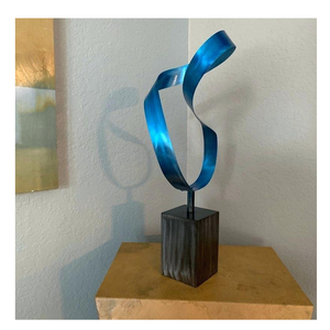 Escultura Moderna para decoración del hogar, escultura de Interior Flexible - Product Image 1