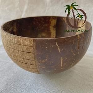 Bol en bois d'annatto de Style Art populaire Conception de coquille de noix de coco écologique pour salade Acai Smoothie Produit artisanal écologique - Product Image 5