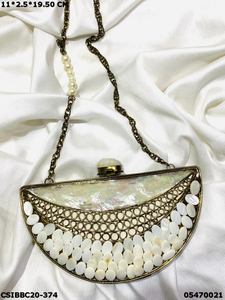 กระเป๋าผ้าคลัทช์ไม้ถูพื้นทำจากทองเหลืองสำหรับออกงานดีไซน์เนอร์สุดพิเศษสำหรับเจ้าสาว - Product Image 4