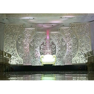 Modernos Marcos Decorativos Estilo C para Bodas, Marcos Estilo C para Bodas Indias, Decoración de Marcos de Fibra Plateada para Bodas, Decoración para Eventos en EE. UU. - Product Image 1