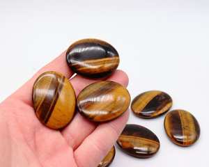 NUEVO PALMSTONE DE OJO DE TIGRE: PALMSTONES DE OJO DE TIGRE PULIDOS DE PRIMERA CALIDAD: PALMSTONES DE PIEDRA CURATIVA CONTRA EL MAL DE OJO, PALMSTONES DE CRISTAL REIKI - Product Image 2
