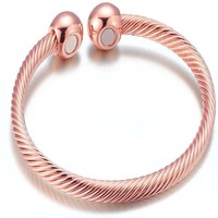 Bracelet Magnétique Élégant en Alliage de Cuivre des Artisans Royaux, Aimants Thérapeutiques pour Soulager l'Arthrite, Bijou Unisexe Tendance Fait Main