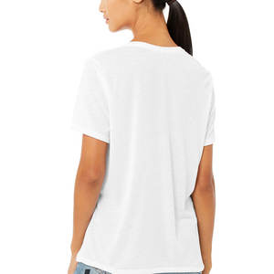 เสื้อยืดแขนสั้นผู้หญิงผ้าแคนวาส, เสื้อครอปเบลล่า + ผ้าแคนวาส - Product Image 3