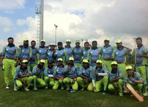 Uniformes de cricket sublimés sur mesure OEM - Origine Pakistan, pas de commandes d'échantillons - Product Image 5
