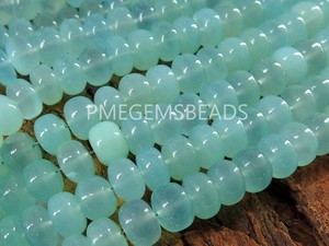 Bracelet en agate bleue de qualité supérieure, 8 mm, chalcédoine aqua, perles rondes lisses, fait à la main, brin unique, PME GemsBeads - Product Image 2