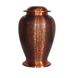 Urne de crémation pour l'exportation de haute qualité à la main conception de fée métal en laiton pot en aluminium prix de gros urne funéraire cendres - Product Image 3