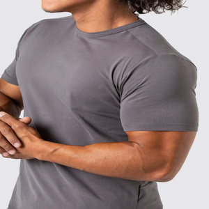 Camiseta ligera para hombre, 100% de algodón Camisa lisa, suave, negra, con cuello de pico, impresión personalizada, venta al por mayor - Product Image 6