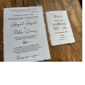 Su misura inviti di nozze fatto da deckle taglio carte con un foglio di stampa adatto per la cerimonia nuziale stationers
