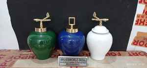 Urna de cremación de tres diseños únicos de estilo americano de Brassworld India Funeral Supplies - Product Image 3