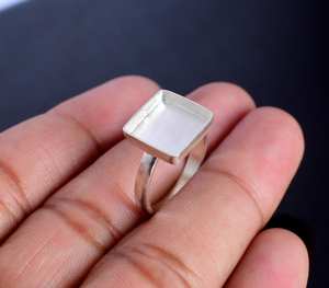 Impression ravissante 10 MM forme carrée plaine pince bande 925 en argent Sterling lunette tasse anneau blanc gemmes réglage bijoux fins - Product Image 1