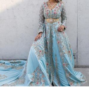 Robe de mariée caftan marocaine bleu ciel avec broderie lourde 2025 tenue traditionnelle élégante parfaite pour spécial - Product Image 1