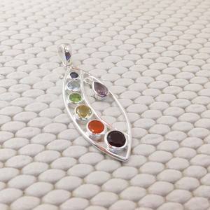 Collier pendentif en forme de poire avec pierres précieuses multicolores en argent sterling Diamant S925 Sertissage de pierres précieuses Réglage de la lunette Pendentifs fins Charms - Product Image 5