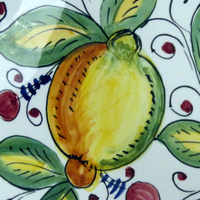 Bol rond en céramique de 30 cm / 11,8 pouces avec motif poire, pomme, citron et grenade, fait à la main en Italie