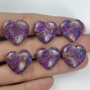 Cabochon en cuivre turquoise violet naturel dos plat calibré coeur forme brillante pierre précieuse en gros toutes tailles disponibles - Product Image 1