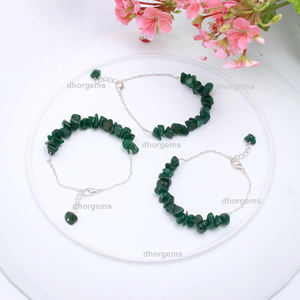 Bracelet de puces de tourmaline rose clair pour femmes perles sans trous avec puces de pierre naturelle pour la fabrication de bracelets en cristal de perles de perles - Product Image 3