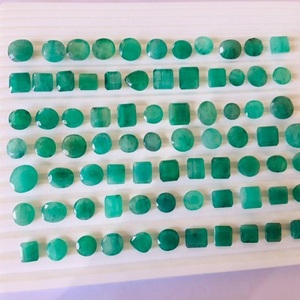 พลอยสีเขียวมรกตธรรมชาติเกรด AAA แบบหลวมพร้อมใบรับรอง IGI - Product Image 4