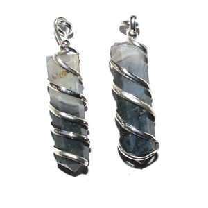 Venta mayorista de colgantes y dijes de envoltorio de lápiz de ágata fina de musgo - Product Image 1