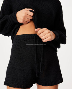 Top Corto Premium de Felpa Francesa para Mujer, Servicio de Fabricación a Medida, Impresión y Empaquetado Personalizados - Product Image 1