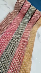 ชุดแต่งงานผ้าโปร่งบางสีแดงงานตามสั่งปักด้วยมือด้วยลวดลายแอบสแตรกต์และปักเลื่อมสำหรับโอกาสพิเศษ - Product Image 3