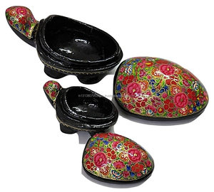 Figura de Tortuga, Caja de Tortuga Hecha a Mano con Papel Maché, Pintada a Mano con Colores Ecológicos de Cachemira, India - Product Image 4