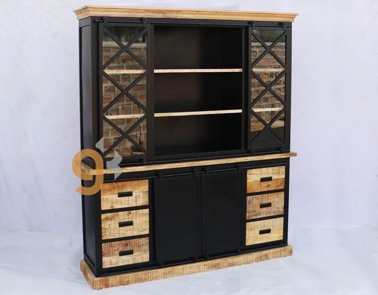 ดำ &amp; ธรรมชาติ