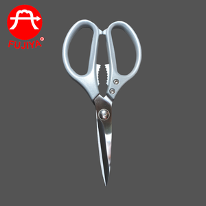 กรรไกรครัวอเนกประสงค์ 8 นิ้ว แข็งแรงทนทาน ผลิตจากอลูมิเนียมอัลลอยด์ เหล็กกล้าอย่างดี สำหรับตัดไก่ เนื้อ ปลา - Product Image 5