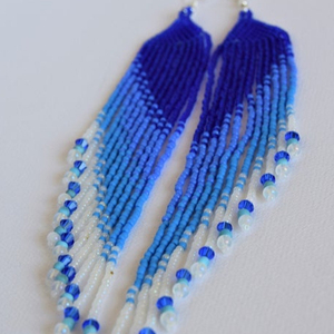 Pendientes Largos con Flecos Hechos a Mano, Modelo Happiness - Product Image 1